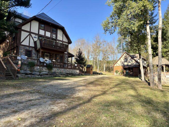 Stone Mountain Chalets Great Valley NY Rentals Lodging near Holiday Valley