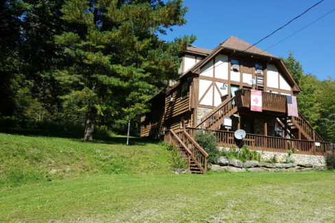 Group Lodging Great Valley NY Stone Mountain Chalets