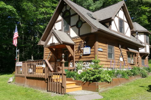 Tannenbaum Chalet Stone Mountain Chalets Great Valley NY