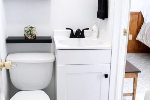 565CB482-B38B-46D2-A75B-301BEA641A44