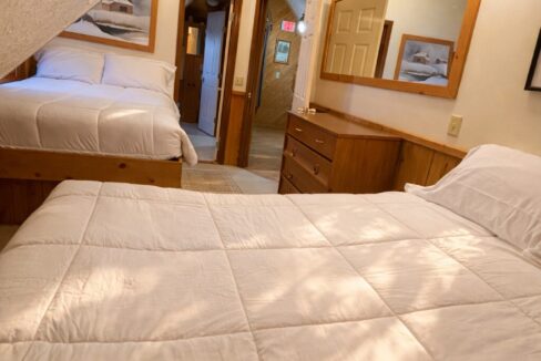 F4827A31-2C99-4477-A1C8-74169074CCC1