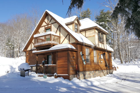 Mardi Gras Chalet Near Holiday Valley Ski Resort