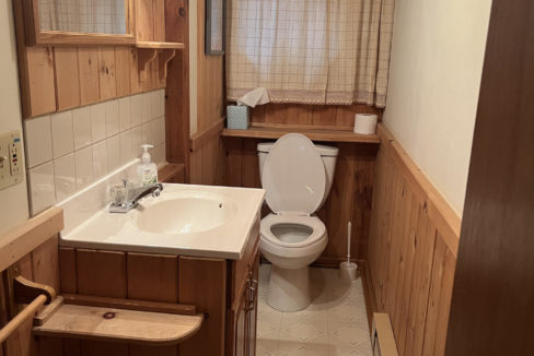 Stone Mountain Chalet Cabin 2 second floor bathroom sink