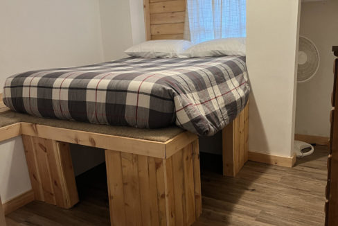 Stone Mountain Chalet Cabin 2 second floor bed