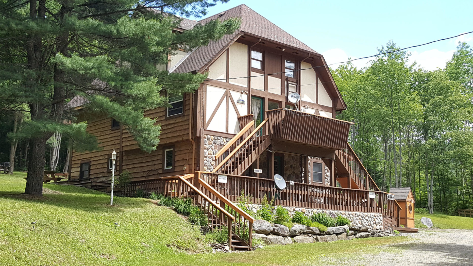 Stone Mountain Chalet Yoedler Rentals Near Holiday Valley NY